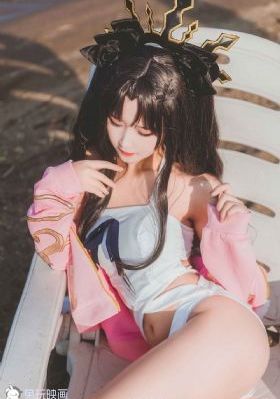 陪浴美人_蓝光高清完整版