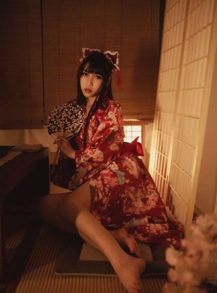野花免费电影_720神马影院手机在线