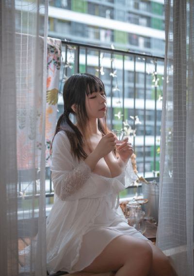 教师情事电影_国产剧动漫免费观看