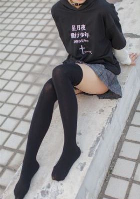 我在游戏里被各种h_4K在线视频播放